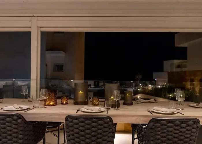 Palm - Incredible With 5 Rooms, Amazing Sea View And Private Pool Villa