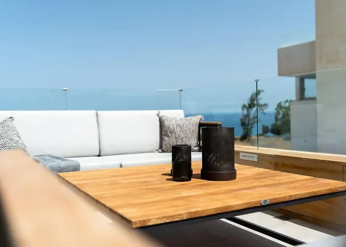 Palm - Incredible With 5 Rooms, Amazing Sea View And Private Pool Villa Fuengirola