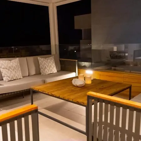 Palm - Incredible With 5 Rooms, Amazing Sea View And Private Pool *