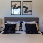 Villa Palm - Incredible With 5 Rooms, Amazing Sea View And Private Pool