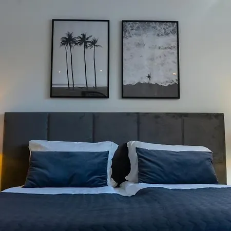 빌라 Palm - Incredible With 5 Rooms, Amazing Sea View And Private Pool 푸엔히롤라